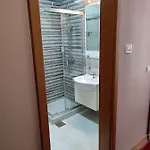 アパートホテル プレミア スコピエ