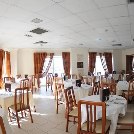 Premier Aparthotel