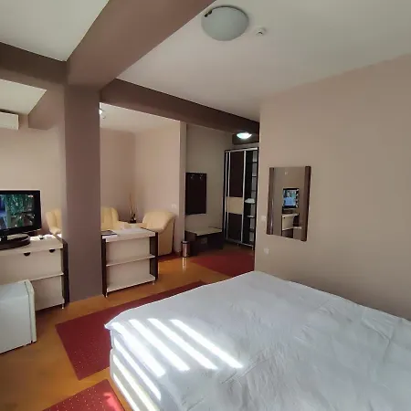 Aparthotel Premier