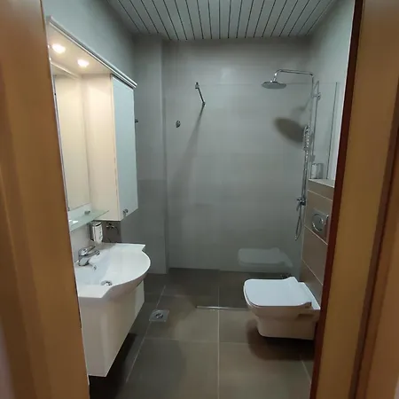 Premier Apartahotel