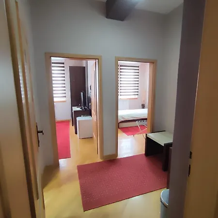 Apartahotel Premier
