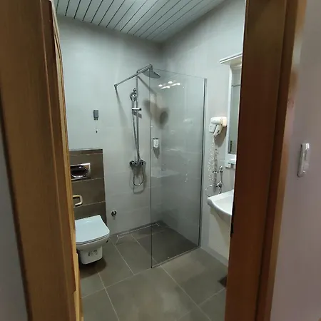 Premier Apartahotel 4*