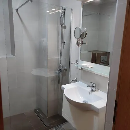 Premier Apartahotel