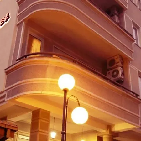 Апарт-готель Premier Скоп'є