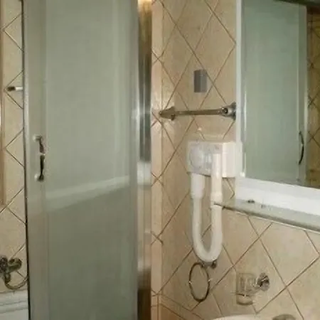 Apartahotel Premier 4*