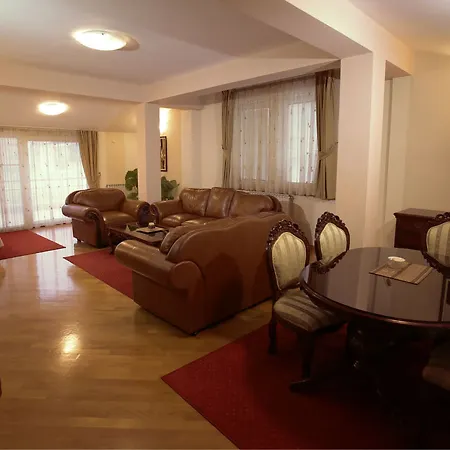 Apartahotel Premier