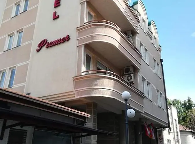 Premier Aparthotel 4*