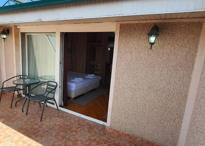 Aparthotel Premier 4*