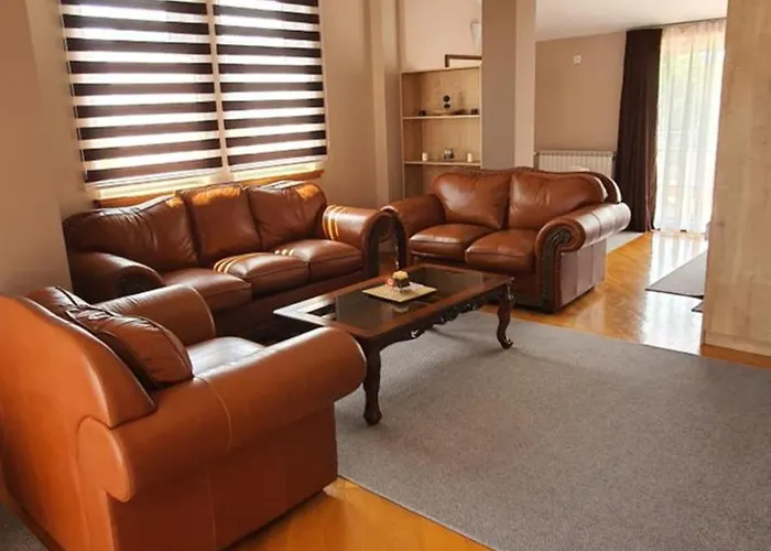 Aparthotel Premier 4*