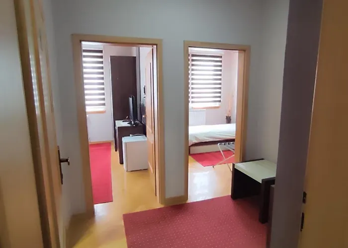 Aparthotel Premier