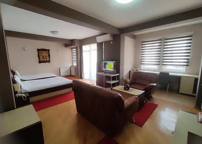 Aparthotel Premier 4*